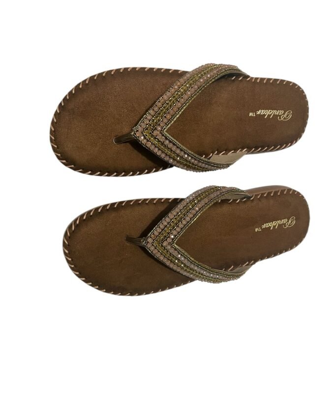 V-SHAPED DOCTOR CHAPPAL