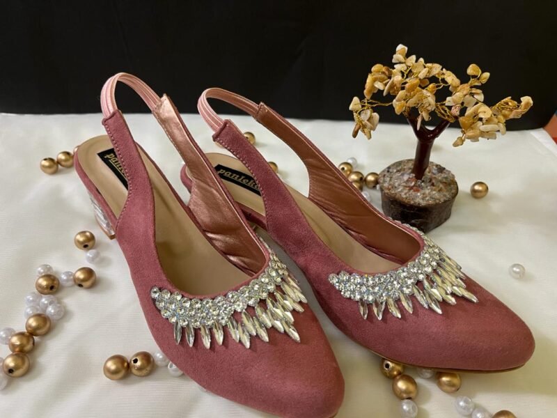 BLACK DAIMOMD STUDDED HEELS - Image 3